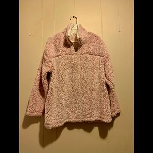 Puffy pink pullover ((Make me an offer))
